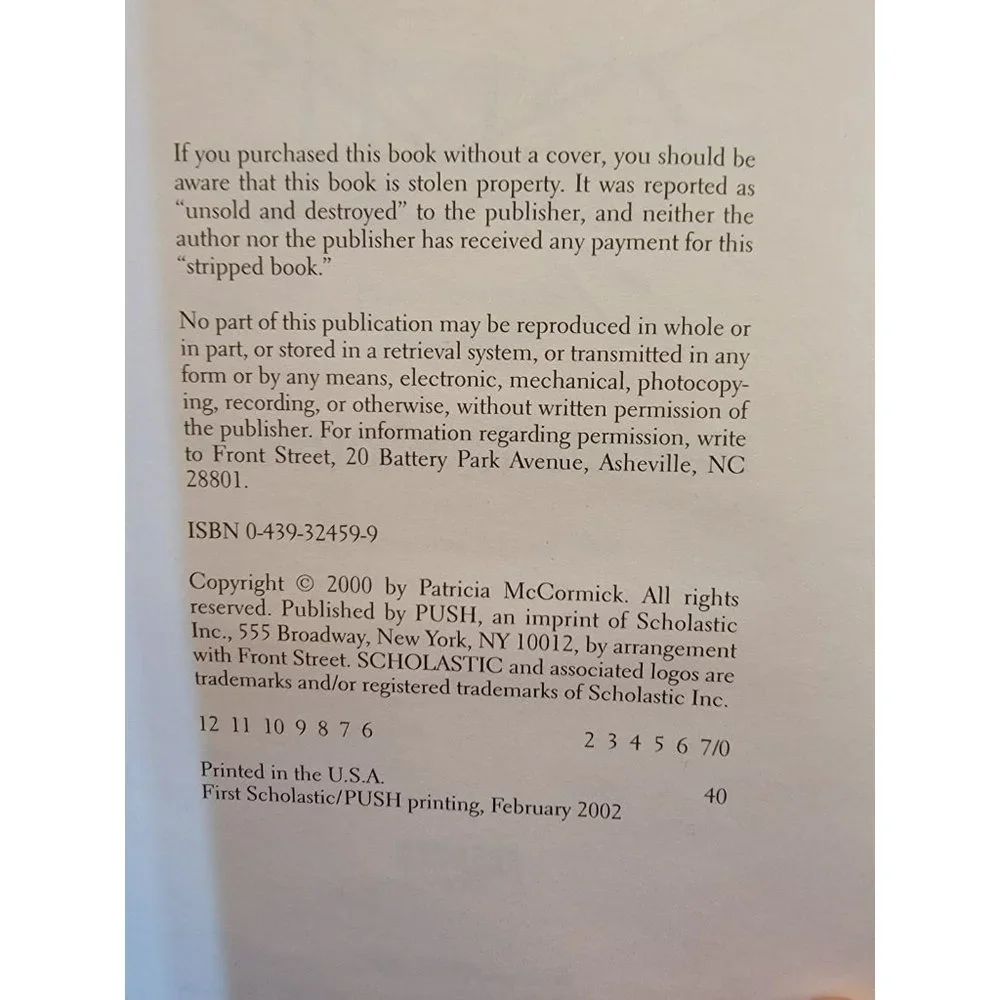 Book: Cut - Picture 2 of 3